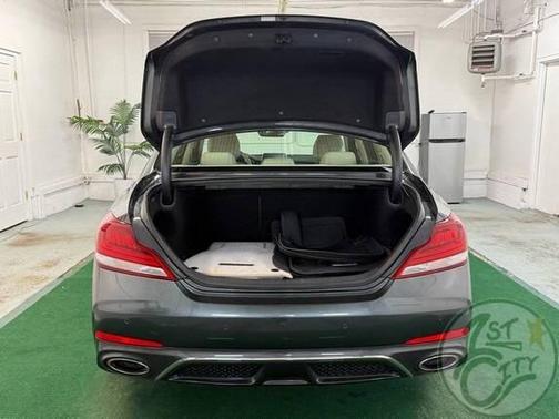 2019 Genesis G70 3.3T Design