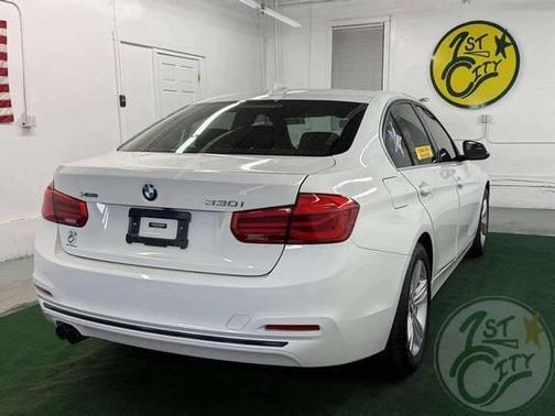 2018 BMW 330 xDrive