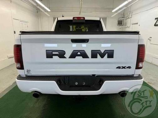 2017 RAM 1500 Night Quad Cab 4x4 6'4' Box
