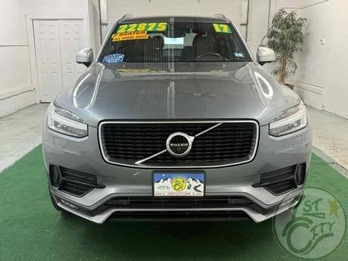 2017 Volvo XC90 T6 R-Design
