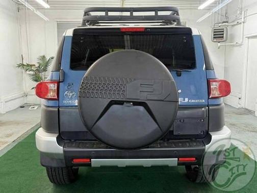 2011 Toyota FJ Cruiser Base