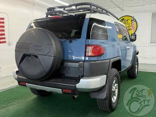 2011 Toyota FJ Cruiser Base