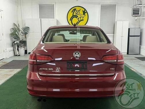 2017 Volkswagen Jetta 1.8T SEL