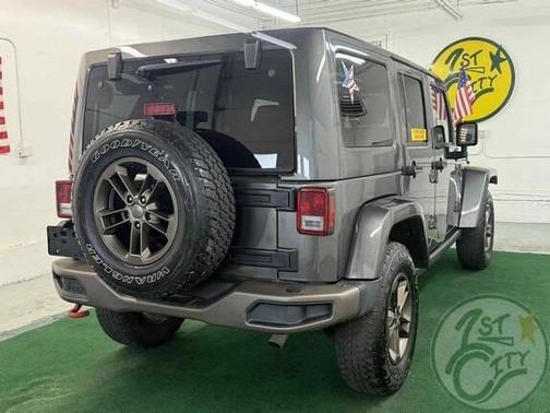2016 Jeep Wrangler Unlimited Sahara