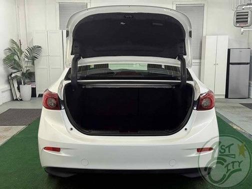 2017 Mazda Mazda3 Touring