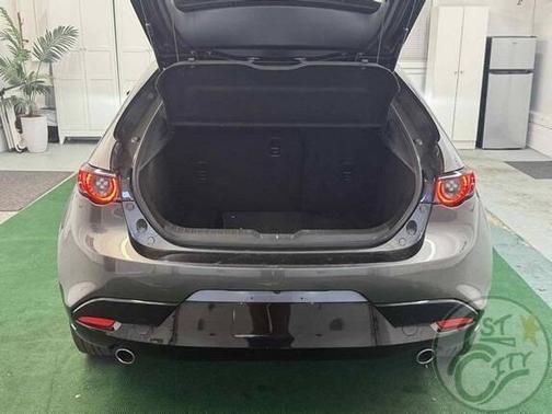 2021 Mazda Mazda3 FWD w/Premium Package