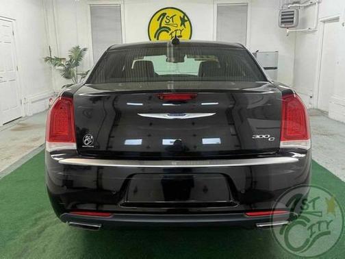 2015 Chrysler 300C Platinum