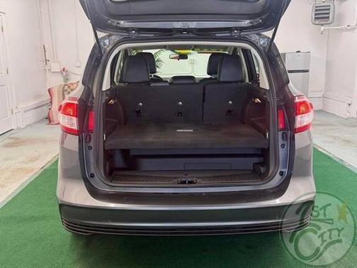 2017 Ford C-Max Energi SE
