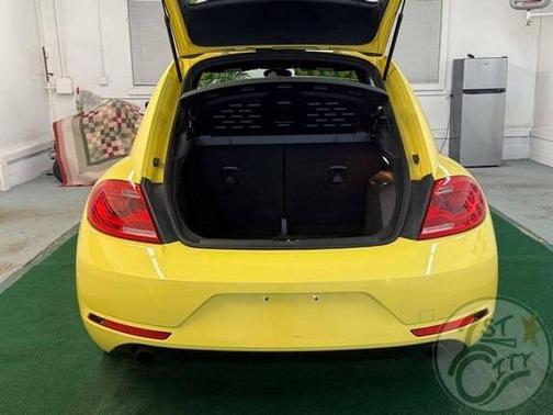 2014 Volkswagen Beetle 2.0T GSR