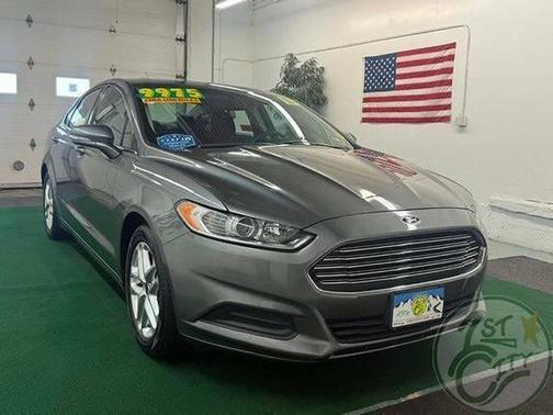 2013 Ford Fusion SE