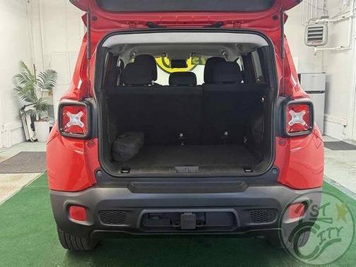 2017 Jeep Renegade Altitude