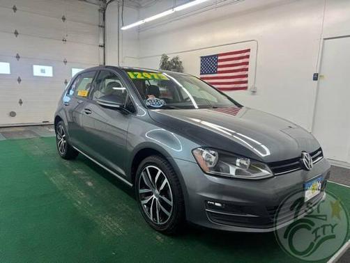 2017 Volkswagen Golf TSI SE 4-Door