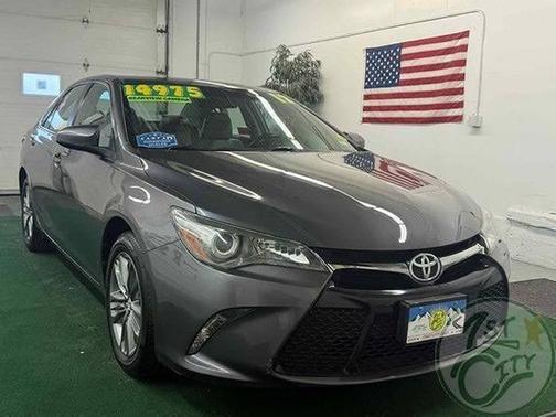 2017 Toyota Camry SE