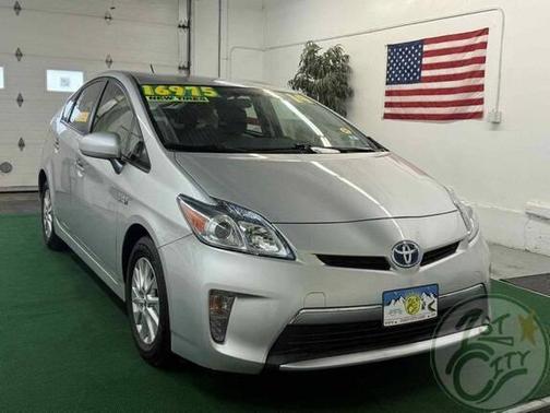 2014 Toyota Prius Plug-in Base