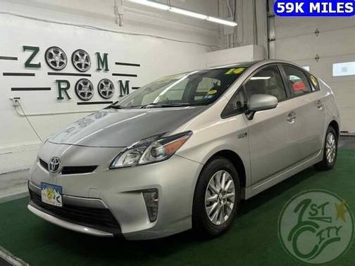 2014 Toyota Prius Plug-in Base