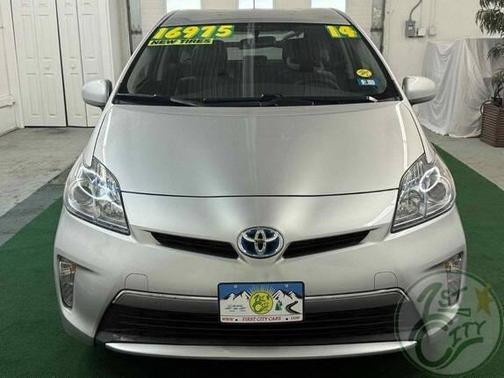 2014 Toyota Prius Plug-in Base