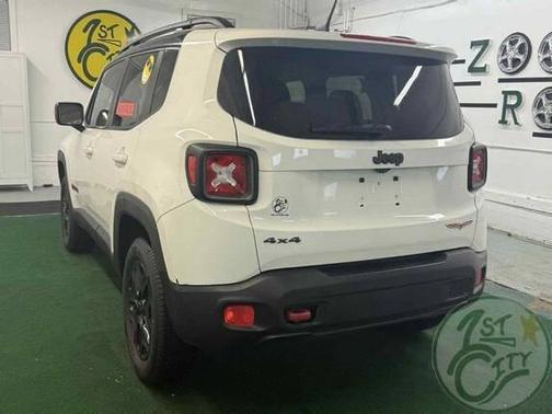 2016 Jeep Renegade Trailhawk