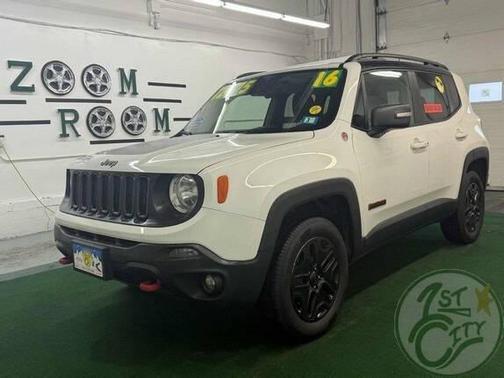 2016 Jeep Renegade Trailhawk