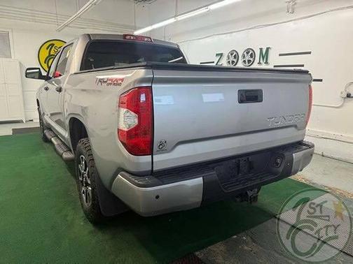 2018 Toyota Tundra SR5