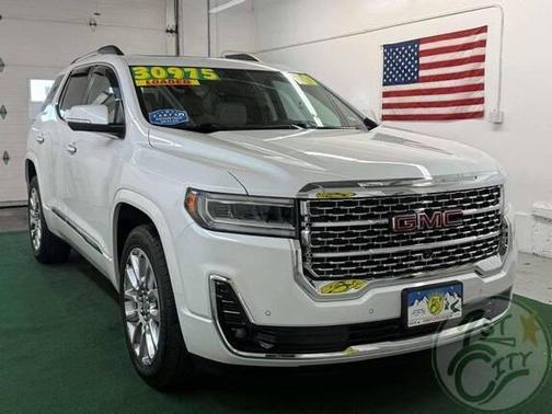 2020 GMC Acadia Denali