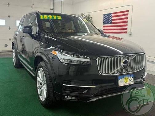 2017 Volvo XC90 T6 Inscription