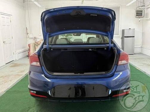 2020 Hyundai ELANTRA Limited
