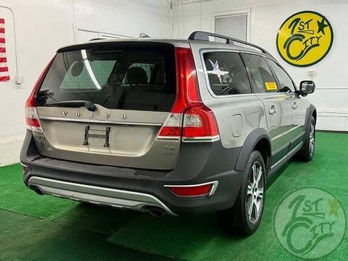 2015 Volvo XC70 T6 Platinum