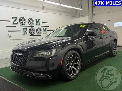 2017 Chrysler 300 S
