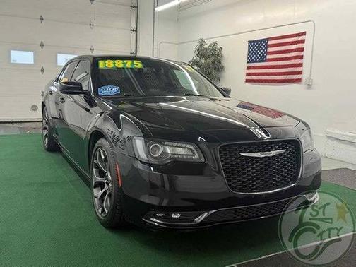 2017 Chrysler 300 S
