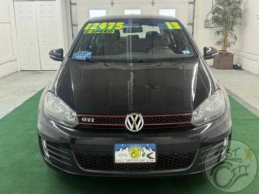 2015 Volkswagen Golf Launch Edition 2-Door