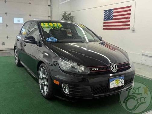 2015 Volkswagen Golf Launch Edition 2-Door