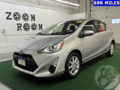 2015 Toyota Prius c Three