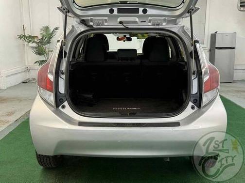 2015 Toyota Prius c Three