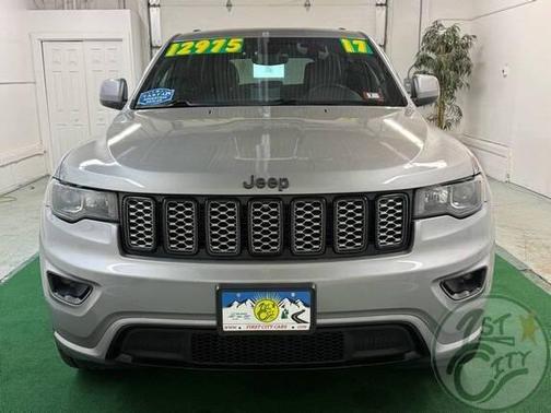 2017 Jeep Grand Cherokee Altitude