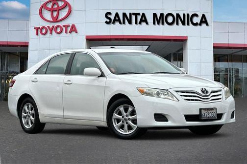 2010 Toyota Camry LE