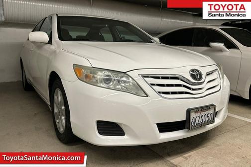 2010 Toyota Camry LE