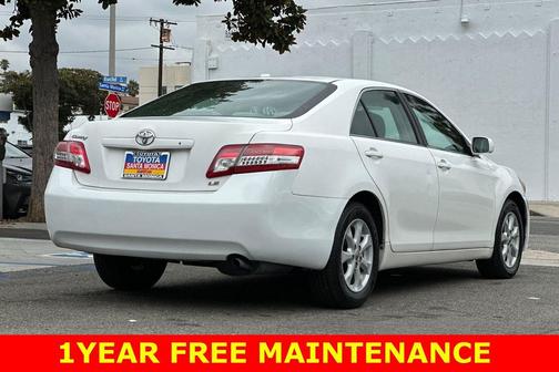 2010 Toyota Camry LE
