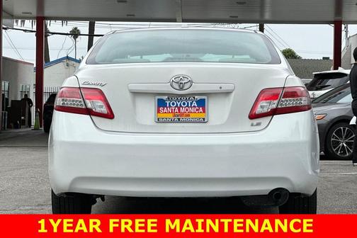 2010 Toyota Camry LE