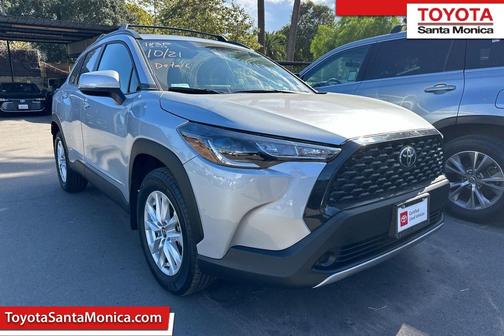2024 Toyota Corolla Cross LE