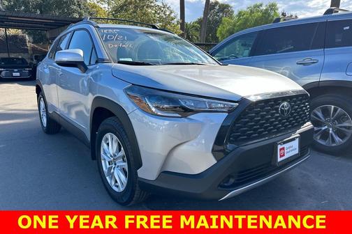 2024 Toyota Corolla Cross LE