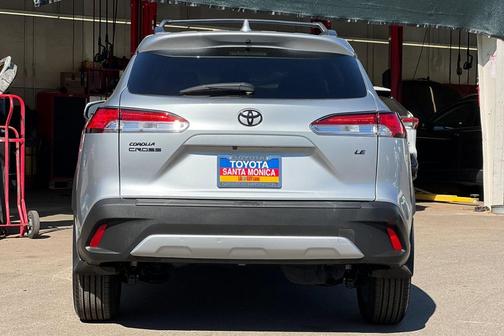 2024 Toyota Corolla Cross LE