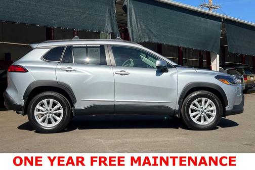 2024 Toyota Corolla Cross LE