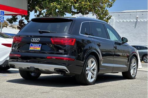 2017 Audi Q7 3.0T Prestige