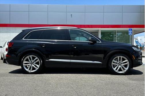 2017 Audi Q7 3.0T Prestige