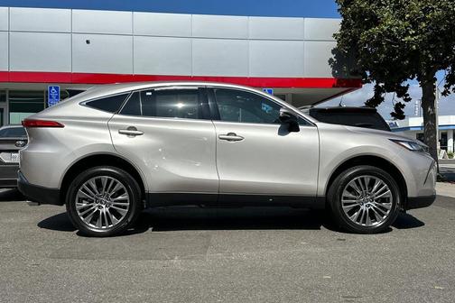2023 Toyota Venza Limited