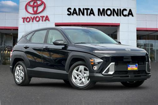 2025 Hyundai KONA SE