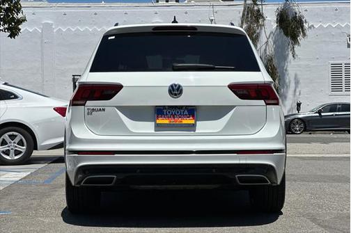 2020 Volkswagen Tiguan 2.0T SE R-Line Black