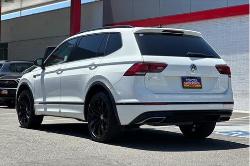 2020 Volkswagen Tiguan 2.0T SE R-Line Black