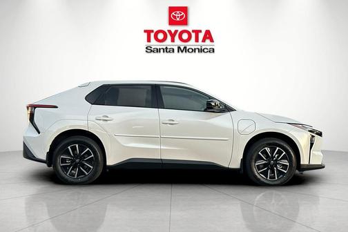 2026 Toyota bZ XLE Plus