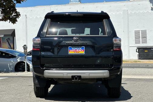 2023 Toyota 4Runner TRD Off Road